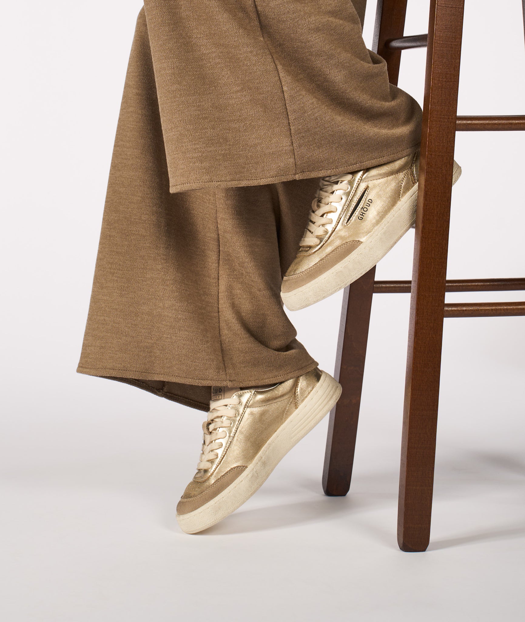 Lido Low in Pelle Laminata Oro