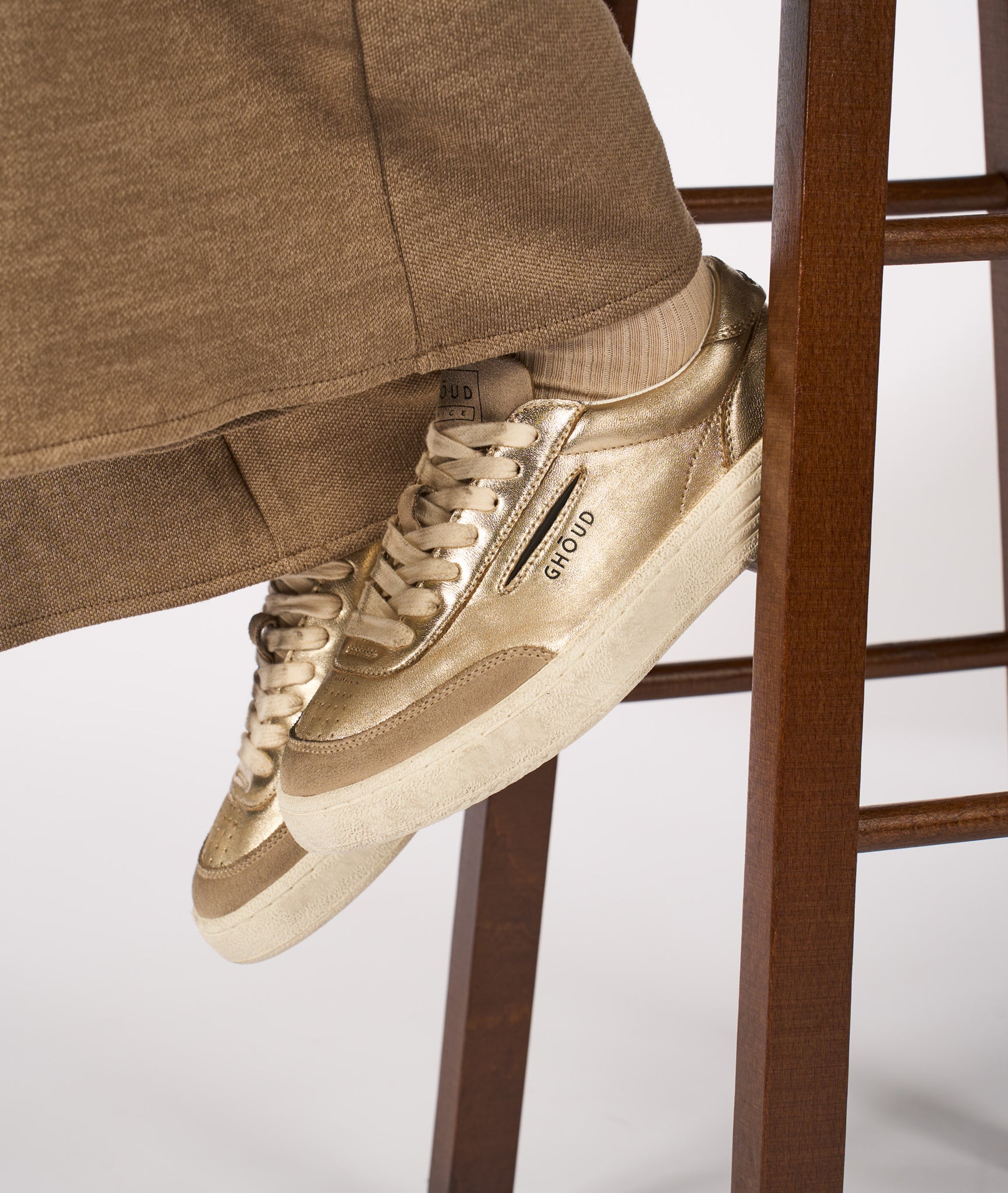 Lido Low in Pelle Laminata Oro