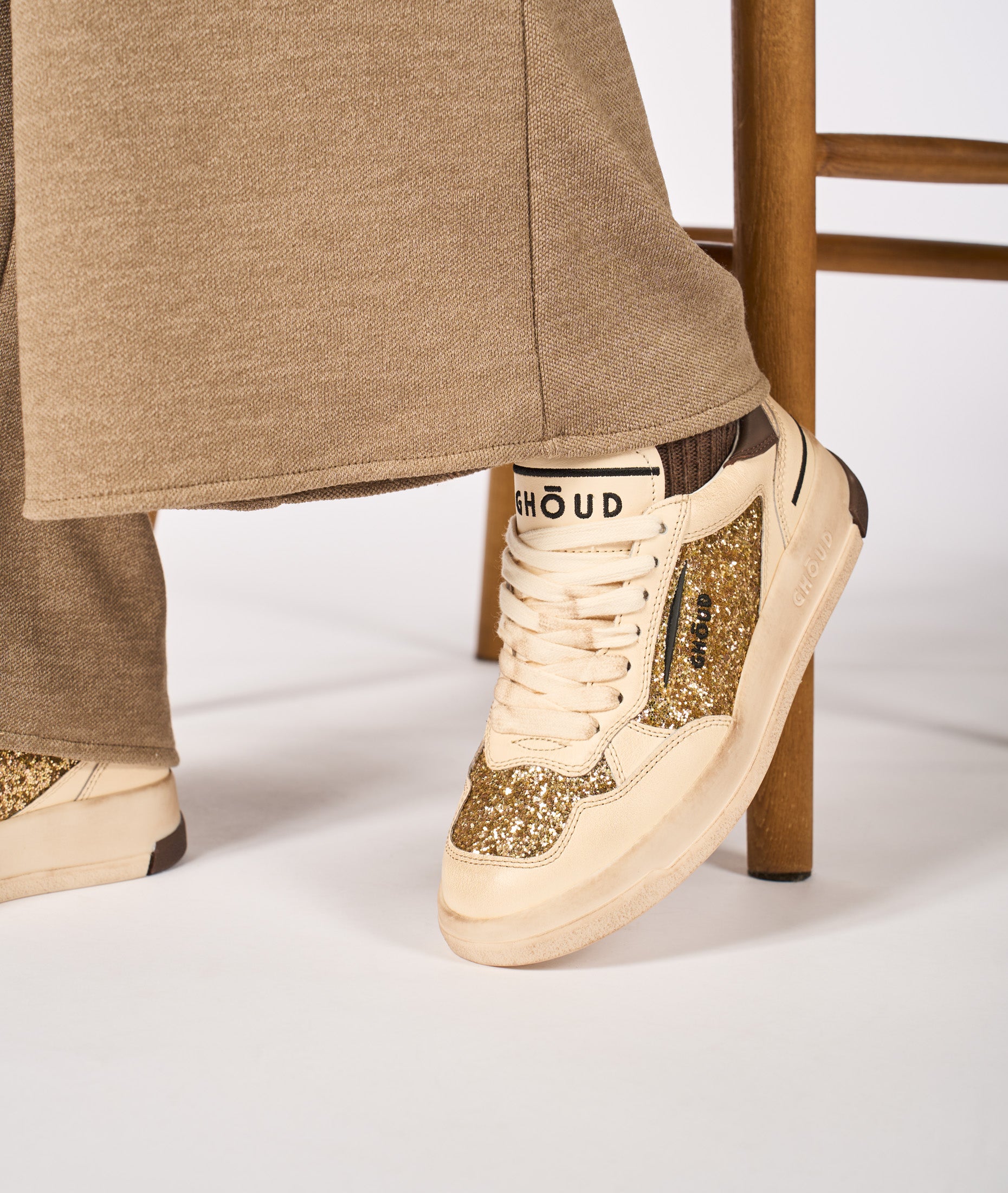 スニーカー GHOUD Woman Sneakers Butter TNLW LL17 GHOUD: Shoes woman - Butter | Ghoud sneakers TNLW online at