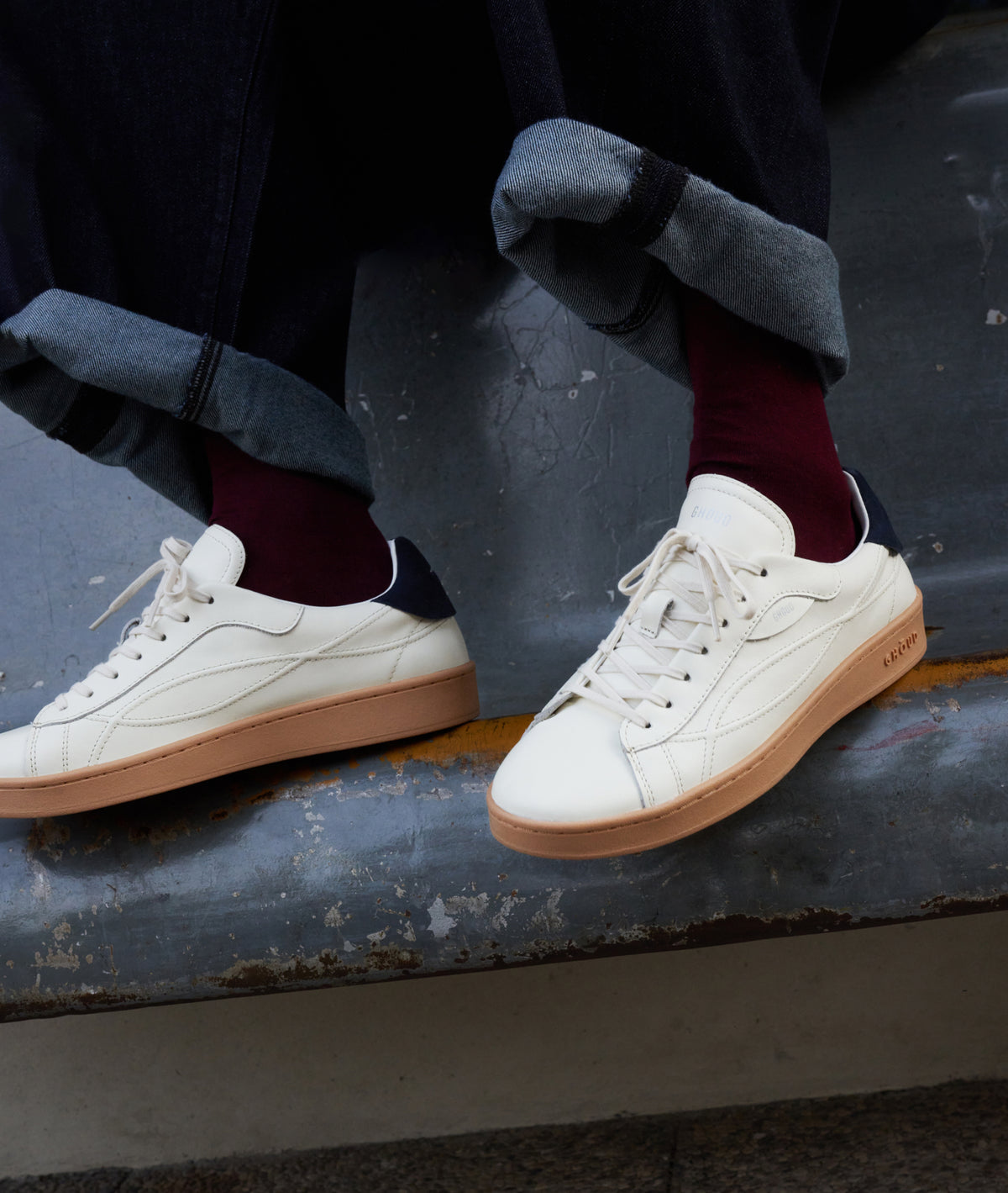 Ghōud Echo Oyster Ivory and Indigo