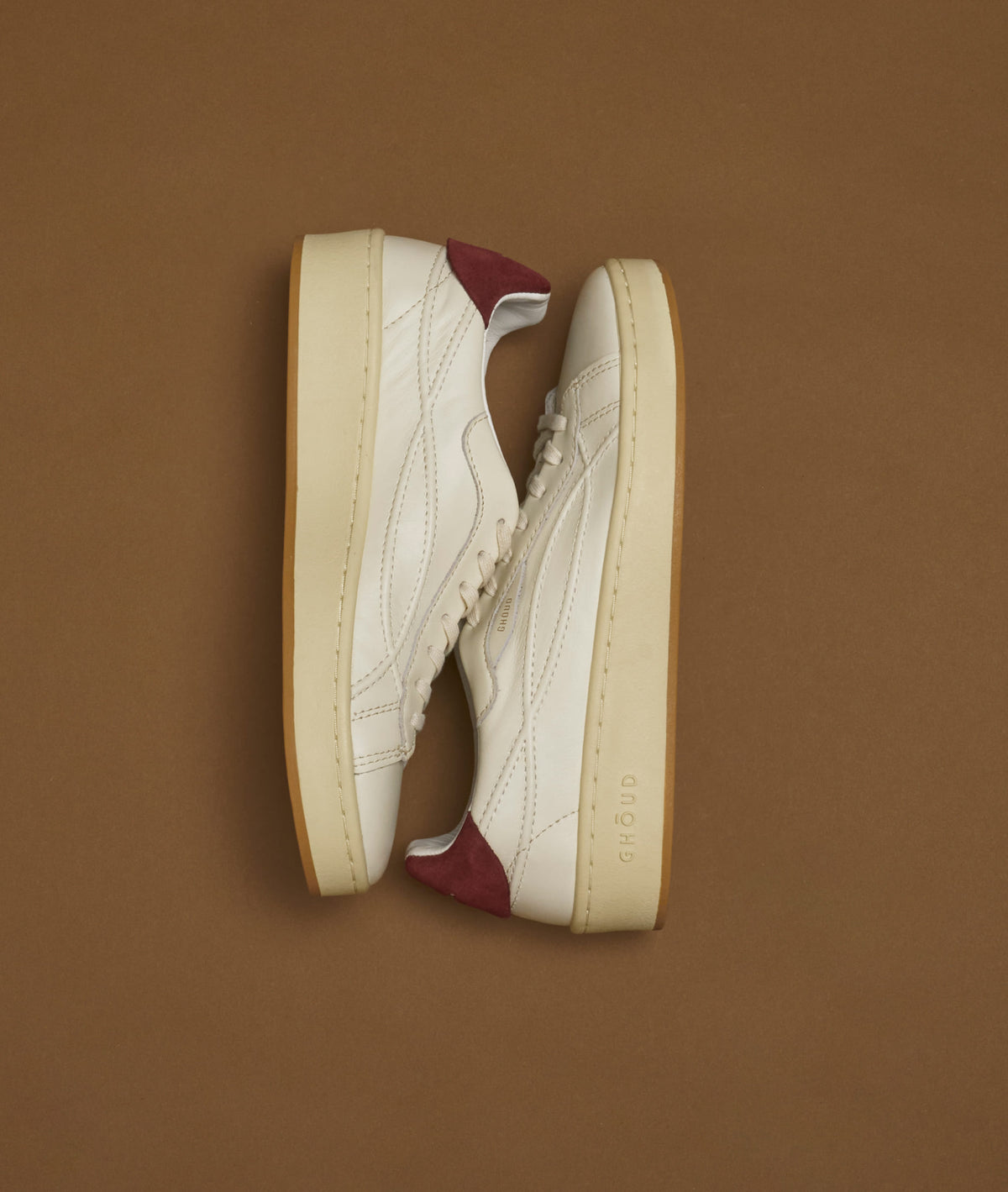 Ghōud Echo Oyster Ivory and Bordeaux