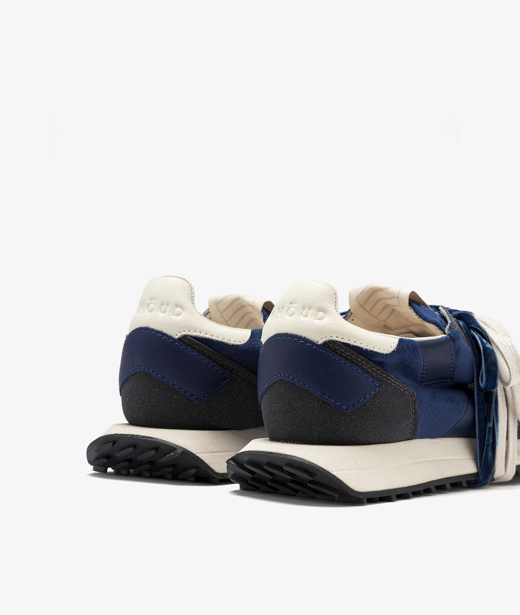 Ghōud Rush Velvet Dunkles Indigo