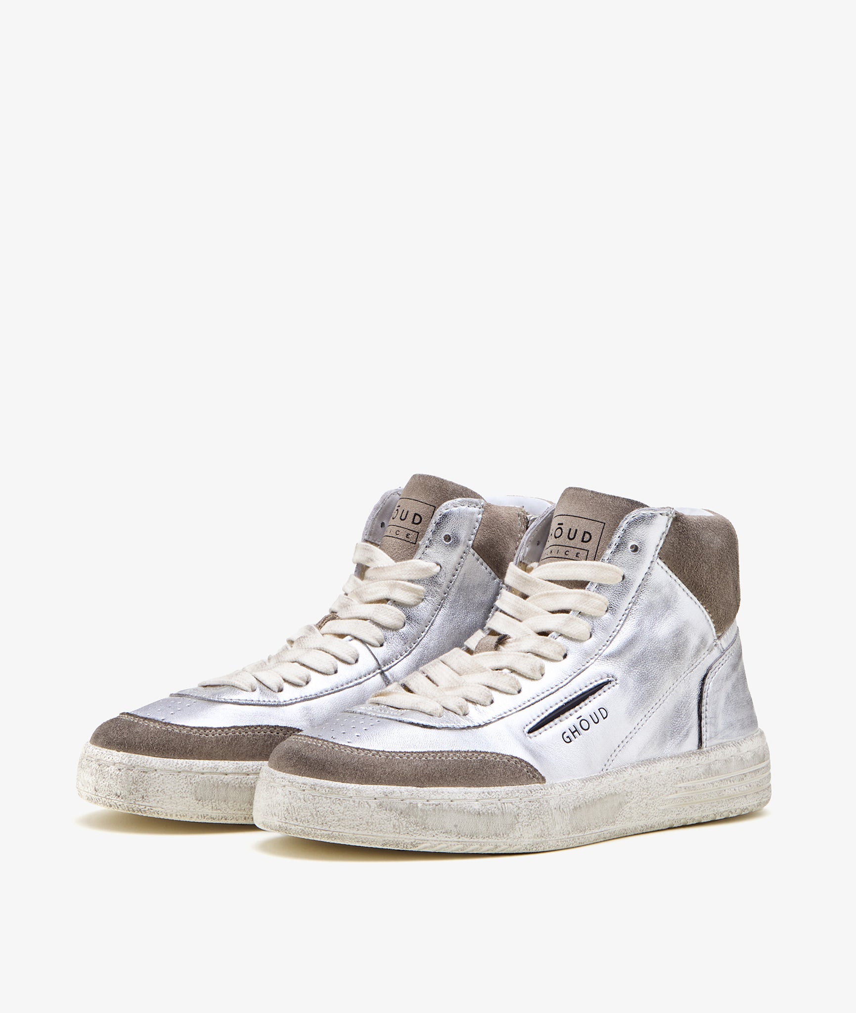 LIDO MID SILVER LAMINATED LEATHER